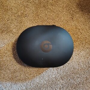 Beats By Dre Headphones With Case And Cord